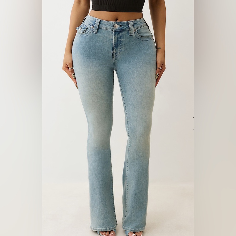 NWT JOEY MID RISE FLARE JEAN - size 28